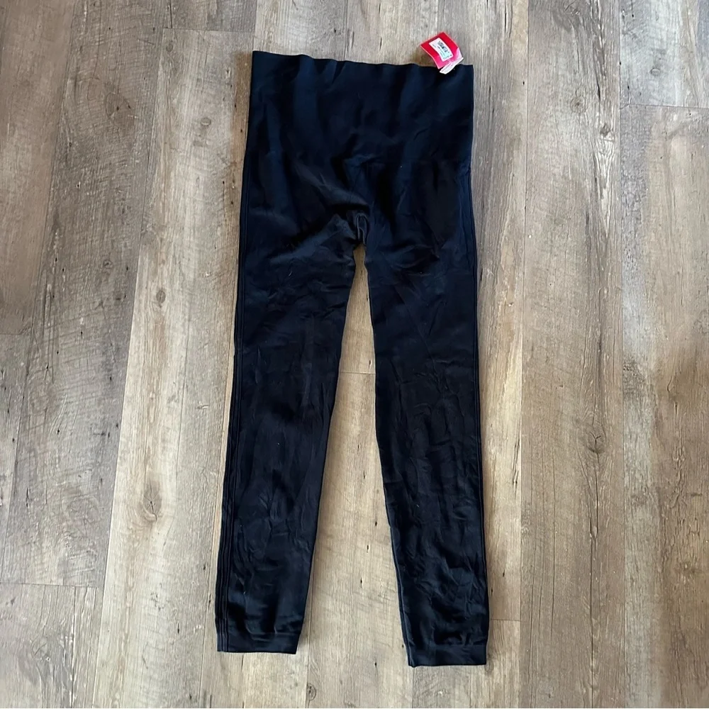 New Spanx Look At Me Now Leggings - Picture 4 of 8